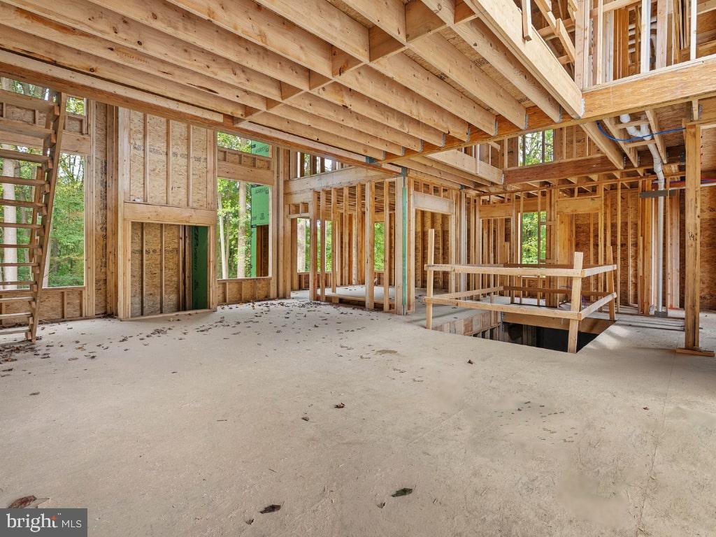 410 Sandy Bank Road Media, PA 19063 - Photo 4 of 32 a view of an empty room with a balcony
