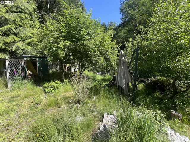 $150,000 | 95007 North Way Lane, North Bend, OR 97459