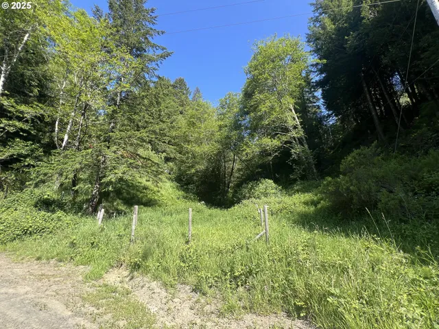 $150,000 | 95007 North Way Lane, North Bend, OR 97459