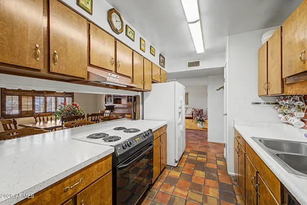 $395,000 | 5324 West Lewis Avenue, Phoenix, AZ 85035