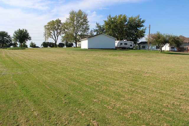 16909 South Gougar Road Lockport, IL 60441 - Photo 5 of 23