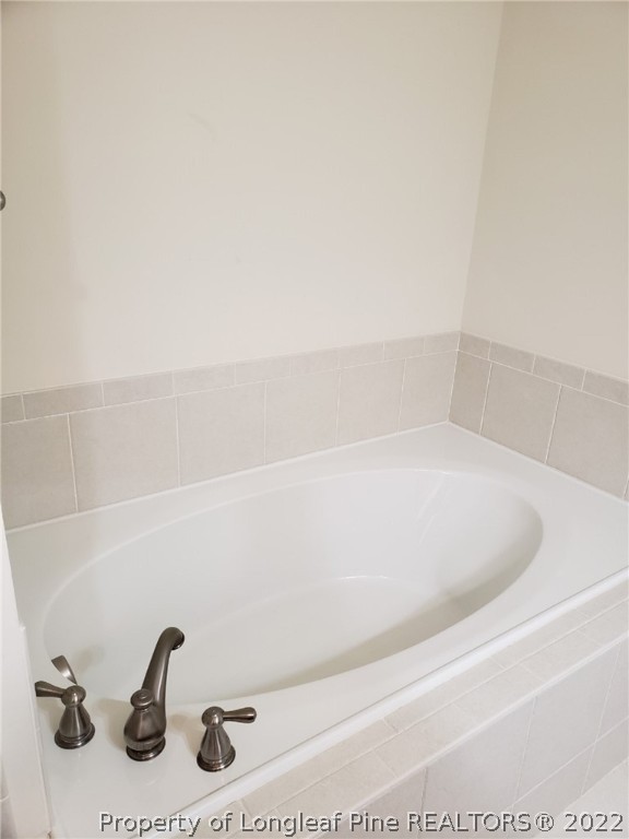 12 Hawk Ridge Drive Spring Lake, NC 28390 - Photo 8 of 26 Gallery Image 8