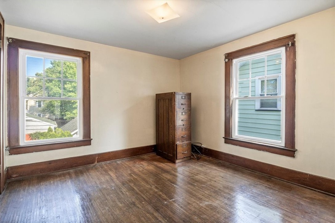 68 Edgeland Street Rochester, NY 14609 - Photo 16 of 28
