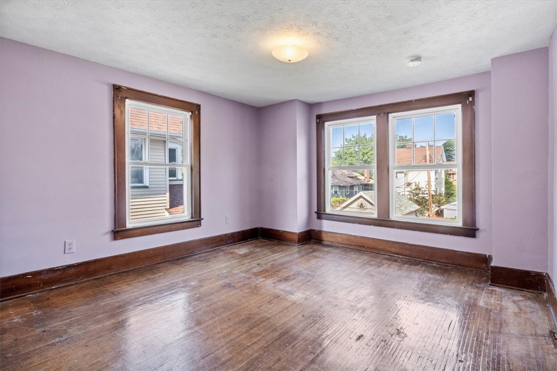 68 Edgeland Street Rochester, NY 14609 - Photo 20 of 28