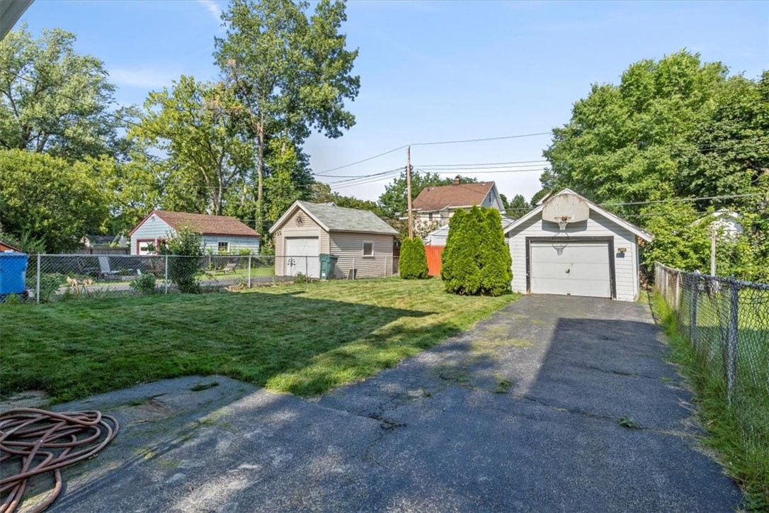 68 Edgeland Street Rochester, NY 14609 - Photo 26 of 28