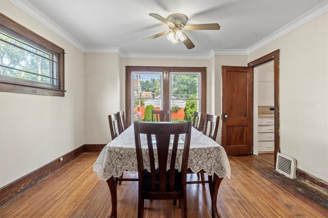 68 Edgeland Street Rochester, NY 14609 - Photo 10 of 28