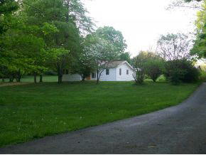 7252 West Ratliff Road Bloomington, IN 47404 - Photo 3 of 11