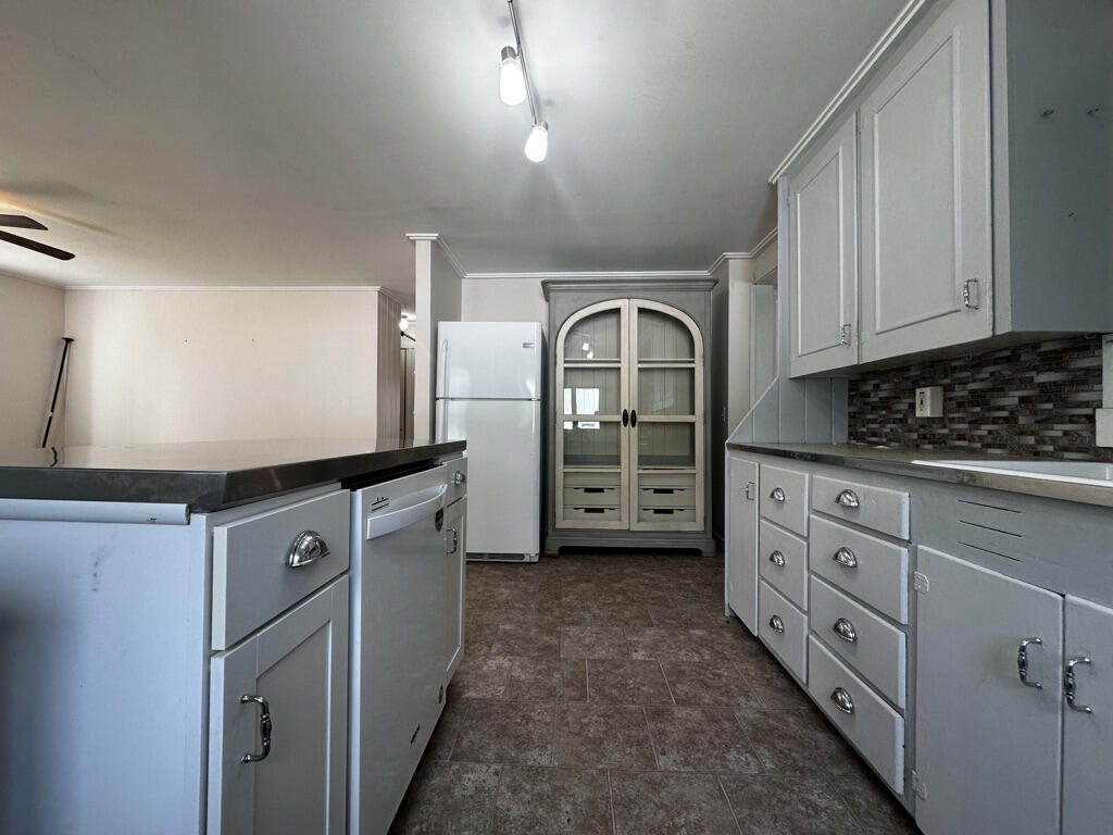 70 Ward Street Presque Isle, ME 04769 - Photo 10 of 33 BEBB9B91-88C3-4E3F-883D-FB26D7BB23E5_1_1