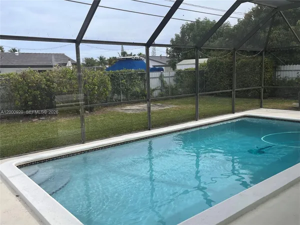 $3,000 | 20341 Southwest 117th Avenue, Miami, FL 33177