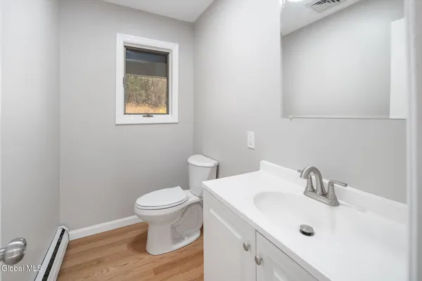 $600,000 | 200 Hinrichsen Heights Road, Coxsackie, NY 12051