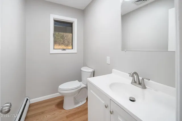 $600,000 | 200 Hinrichsen Heights Road, Coxsackie, NY 12051