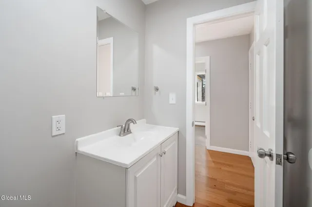 $600,000 | 200 Hinrichsen Heights Road, Coxsackie, NY 12051