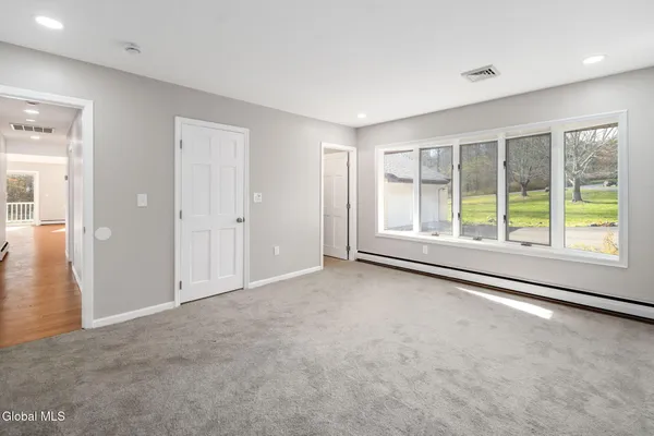 $600,000 | 200 Hinrichsen Heights Road, Coxsackie, NY 12051