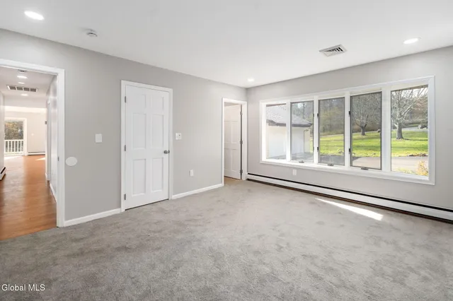 $600,000 | 200 Hinrichsen Heights Road, Coxsackie, NY 12051