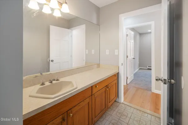 $600,000 | 200 Hinrichsen Heights Road, Coxsackie, NY 12051