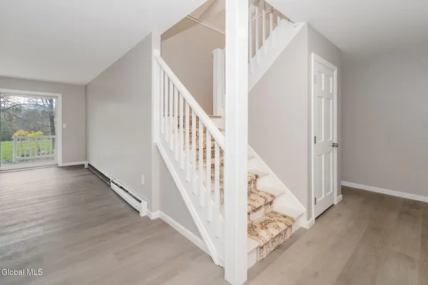 $600,000 | 200 Hinrichsen Heights Road, Coxsackie, NY 12051