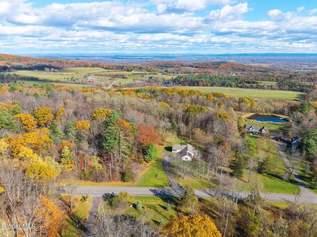 $600,000 | 200 Hinrichsen Heights Road, Coxsackie, NY 12051