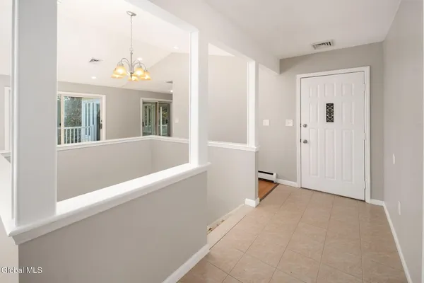 $600,000 | 200 Hinrichsen Heights Road, Coxsackie, NY 12051