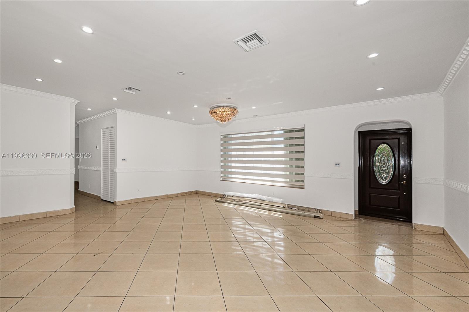 2545 Northeast 207th Street Miami, FL 33180 - Photo 6 of 32