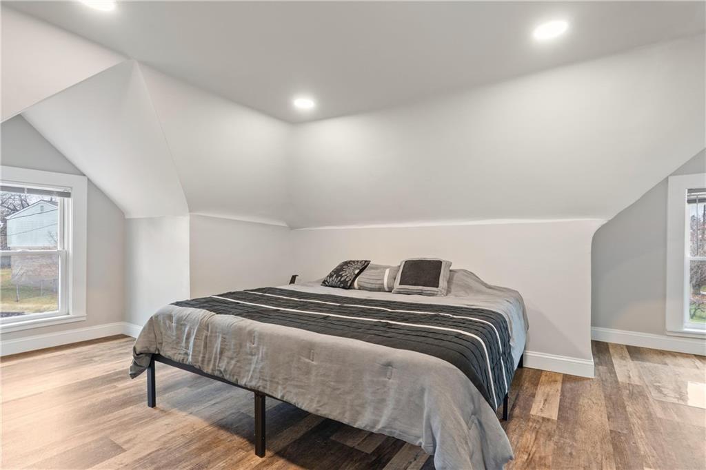 31 Harrison Street Pittsburgh, PA 15205 - Photo 10 of 27 a bedroom with a bed and a window