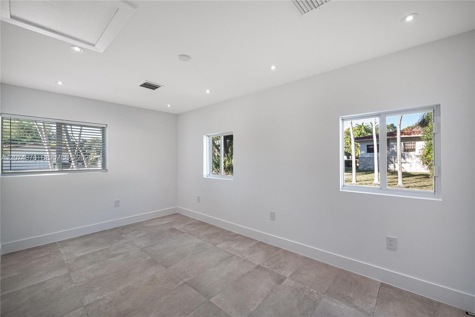 5801 Southwest 44th Terrace Miami, FL 33155 - Photo 22 of 41 Gallery Image 22