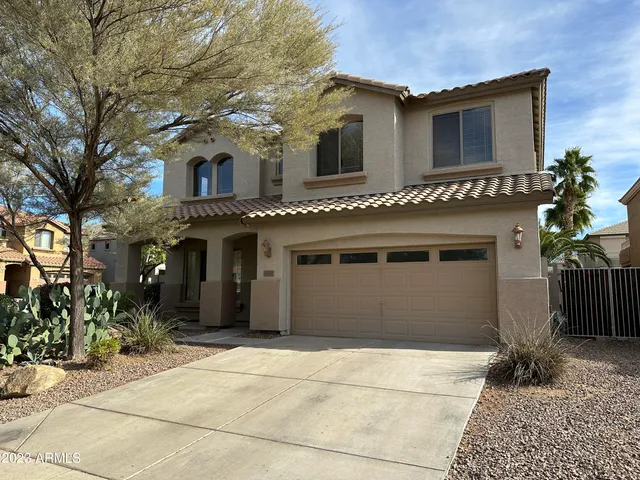 $2,995 | 16637 South 27th Drive, Phoenix, AZ 85045