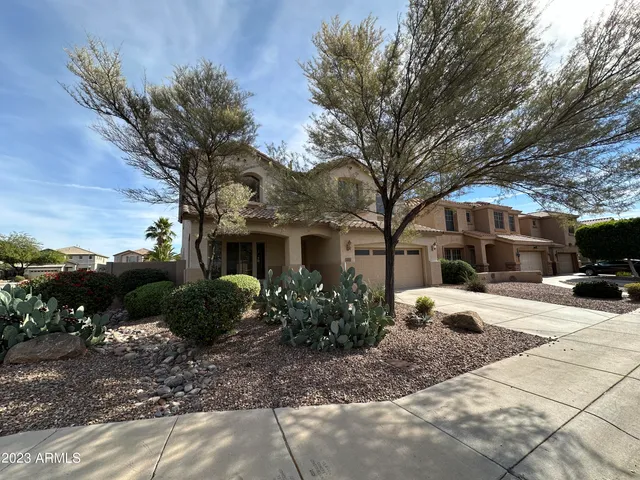 $2,995 | 16637 South 27th Drive, Phoenix, AZ 85045