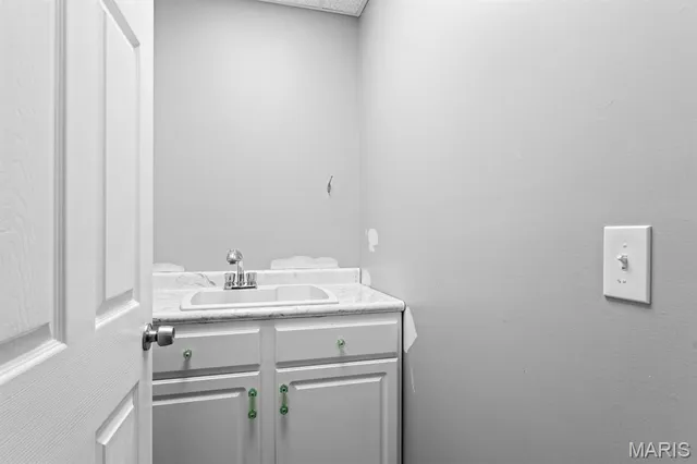 $240,000 | 719 Centreville Avenue, Belleville, IL 62220