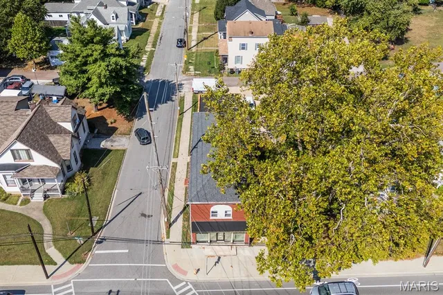 $240,000 | 719 Centreville Avenue, Belleville, IL 62220