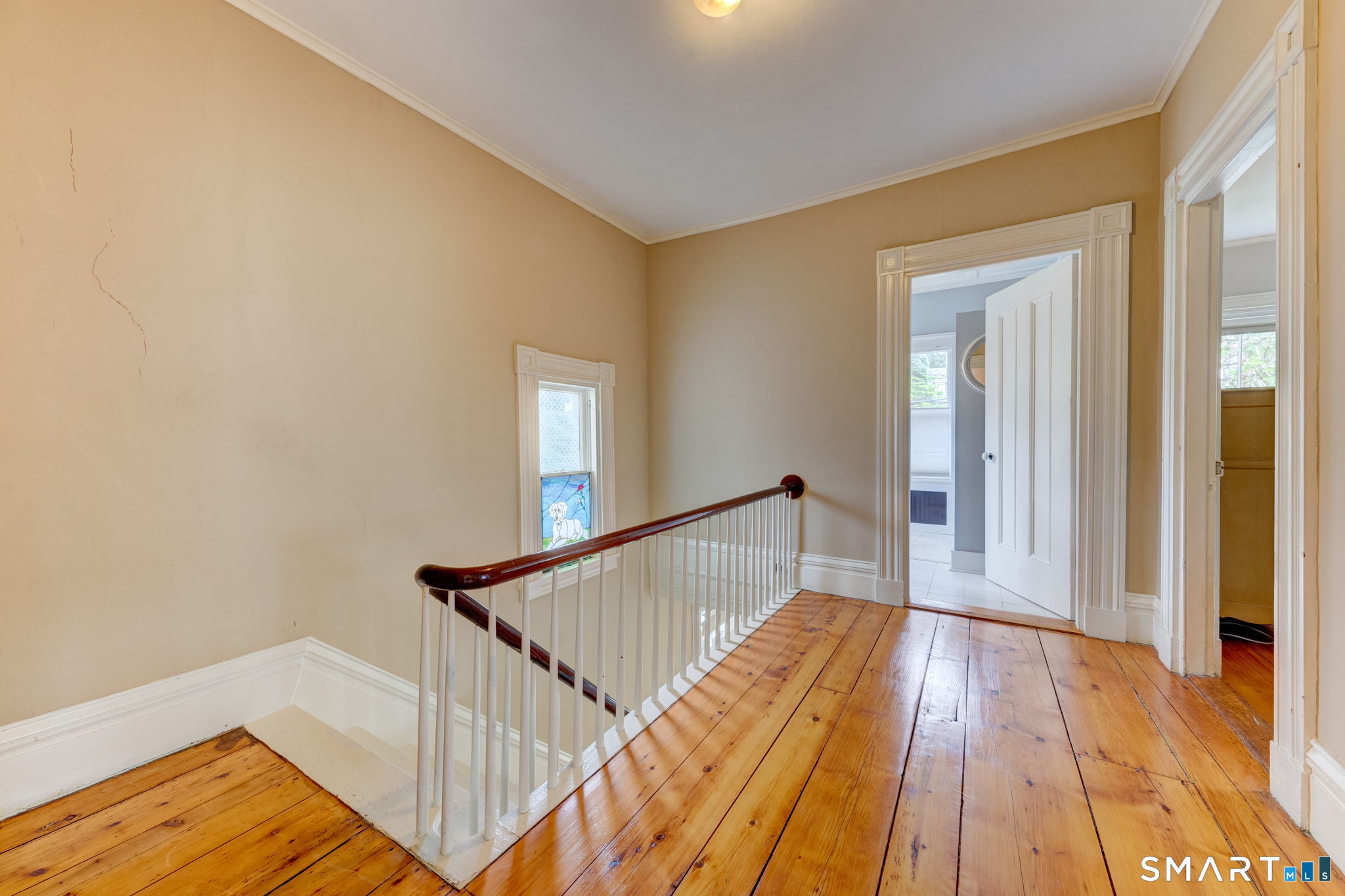 840 Worthington Ridge Berlin, CT 06037 - Photo 18 of 40 Beautiful hardwood floors (photo 2023)