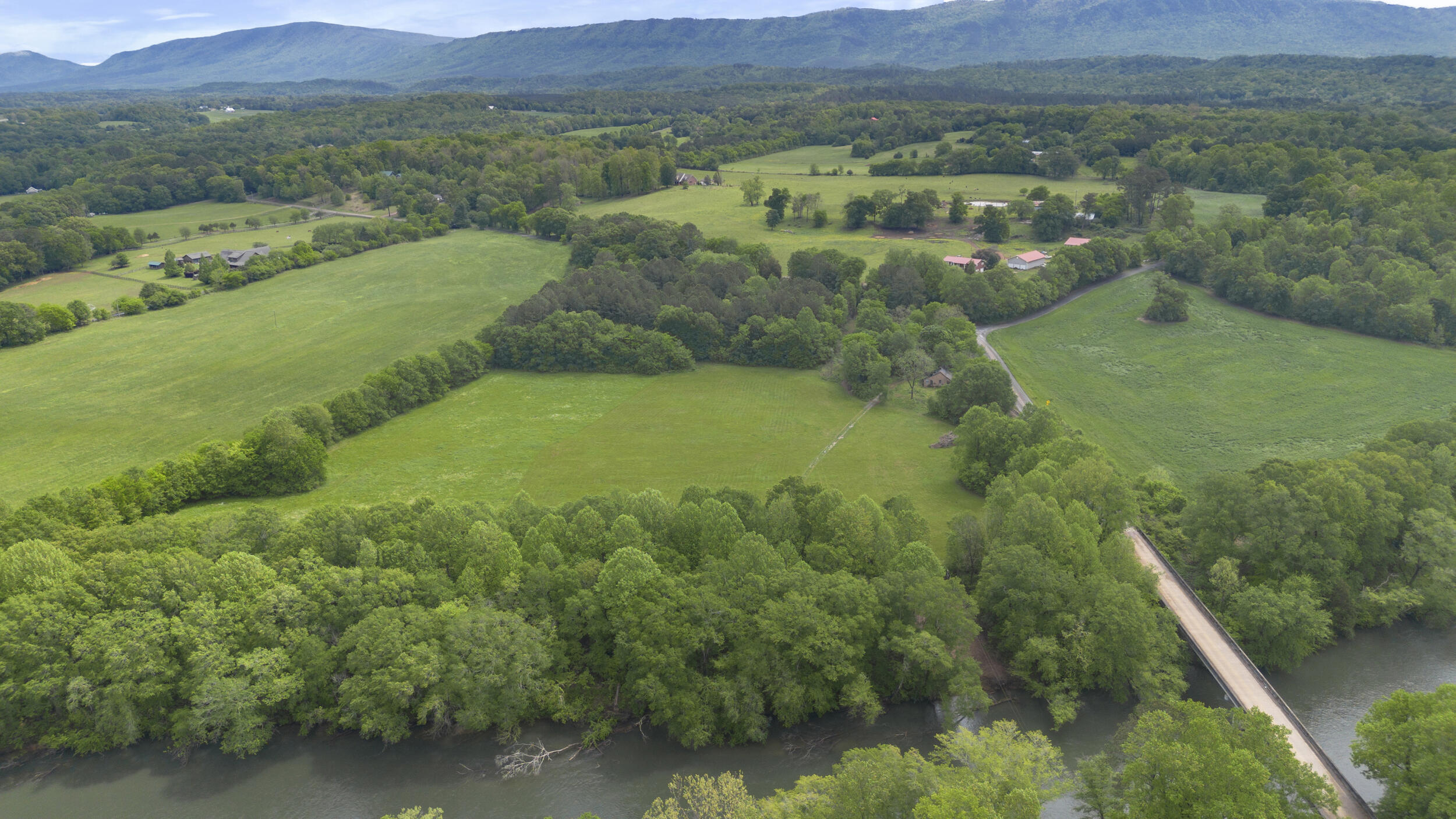 939 Reynolds Bridge Road Benton, TN 37307 - Photo 14 of 23 13_dji_0602