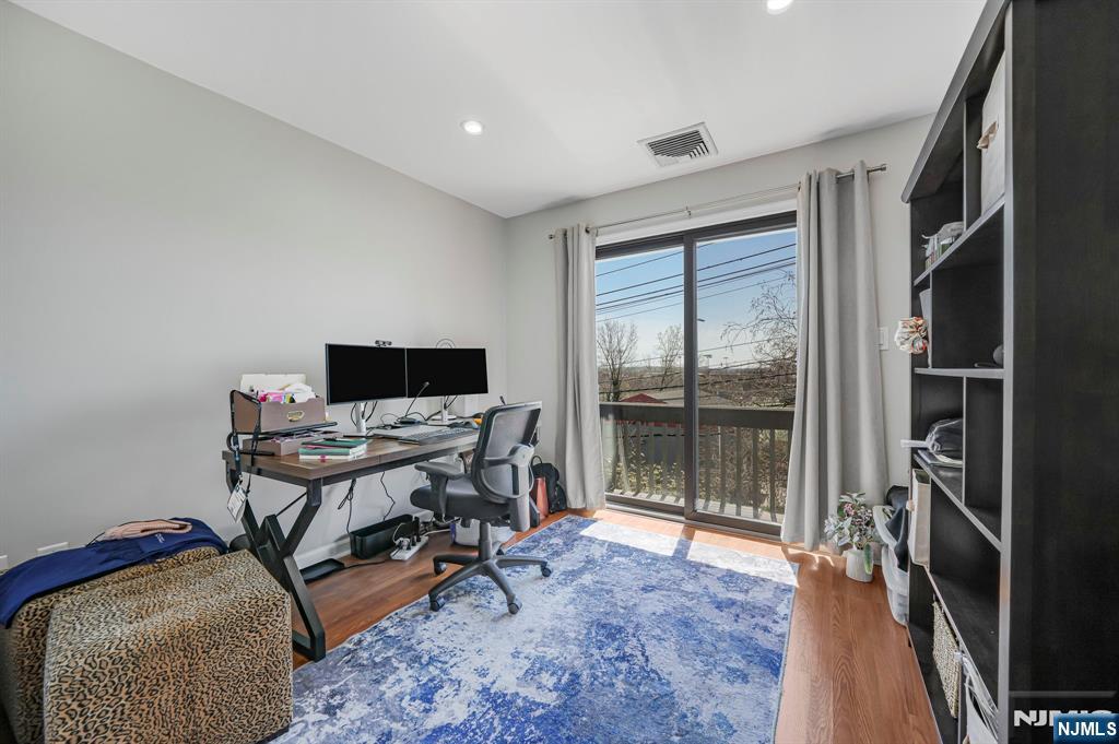 855 Valley Brook Avenue, Unit 1B Lyndhurst, NJ 07071 - Photo 20 of 30