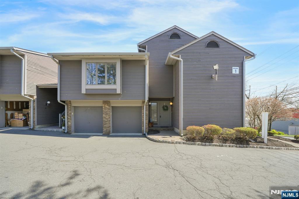 855 Valley Brook Avenue, Unit 1B Lyndhurst, NJ 07071 - Photo 2 of 30