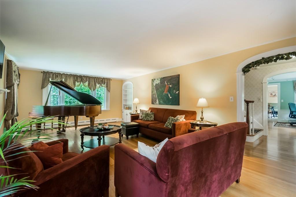 19 Valley View Road Williamsburg, MA 01096 - Photo 4 of 29 Gallery Image 4