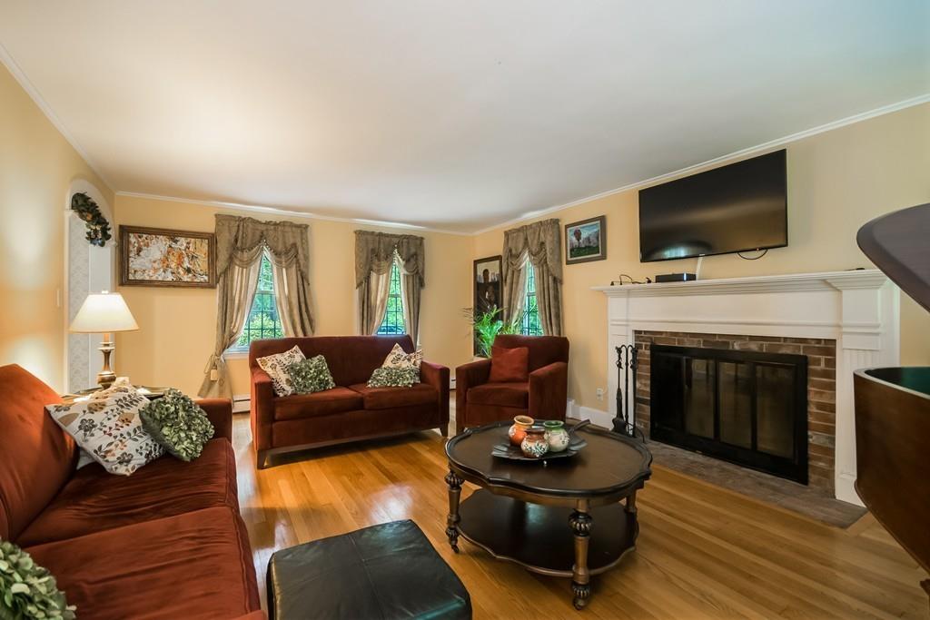 19 Valley View Road Williamsburg, MA 01096 - Photo 5 of 29 Gallery Image 5