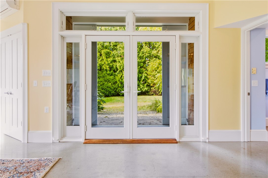 184 Glen Road Portsmouth, RI 02871 - Photo 20 of 37 Gallery Image 20