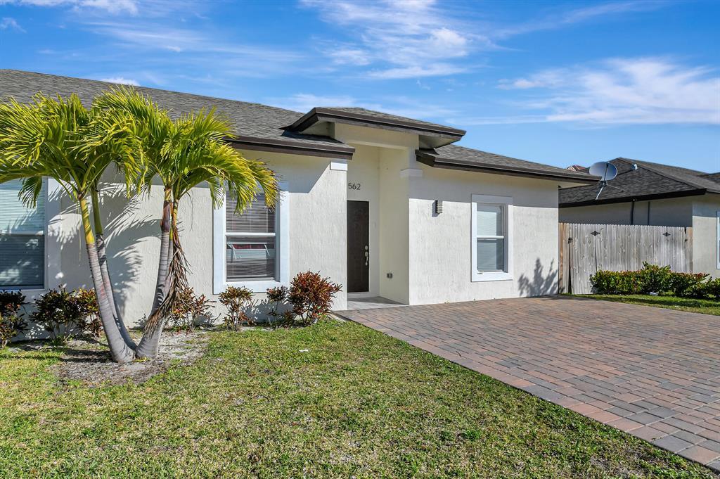 1562 West 26th Court Riviera Beach, FL 33404 - Photo 14 of 16 14