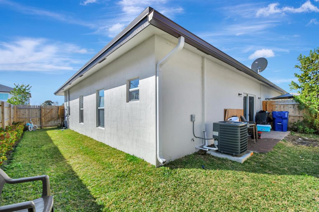 1562 West 26th Court Riviera Beach, FL 33404 - Photo 16 of 16 16