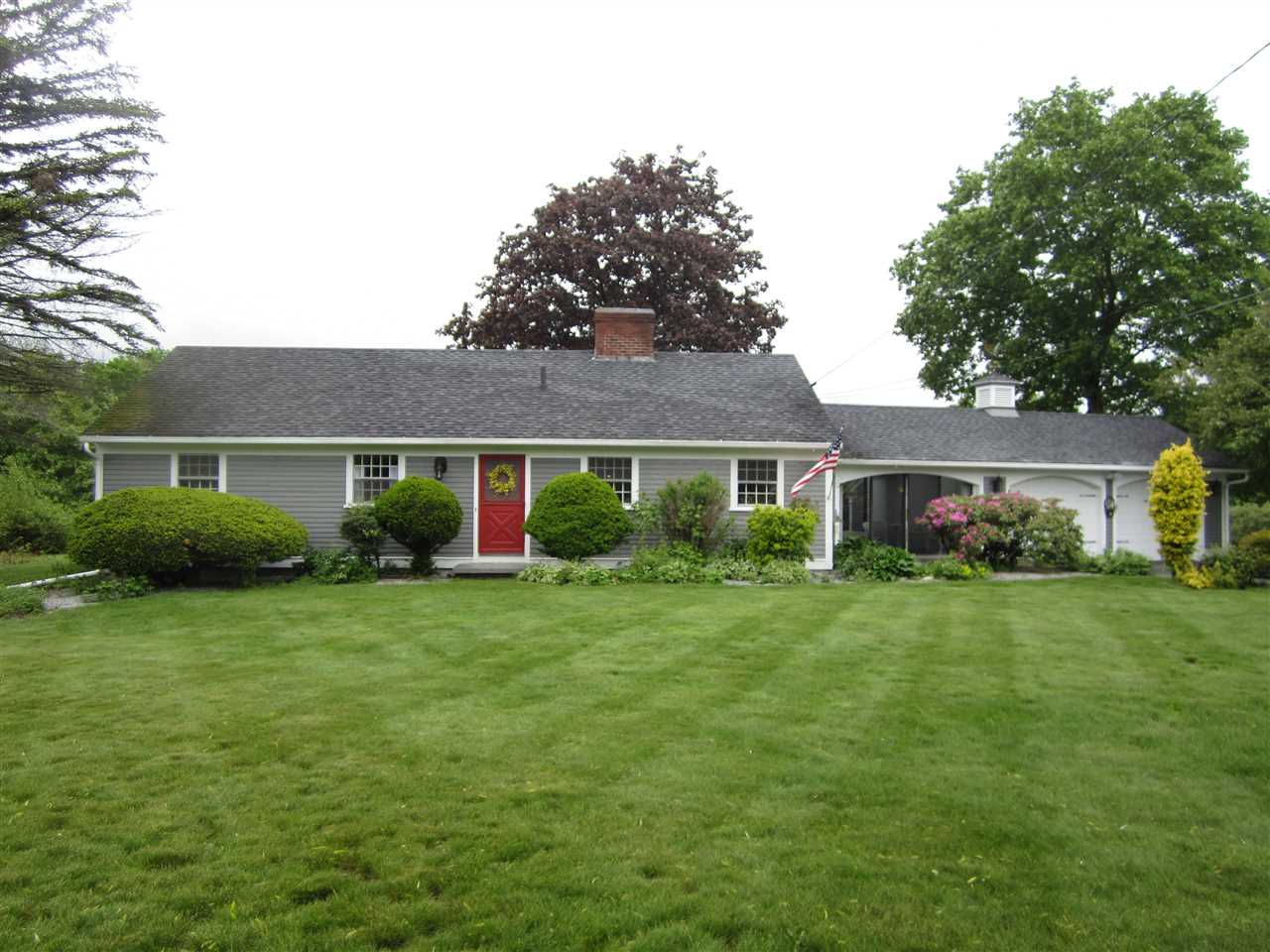 269 Mountain Road Concord, NH 03301 - Photo 1 of 40