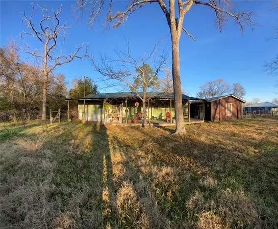 $149,000 | 214 Houston Avenue, Somerville, TX 77879