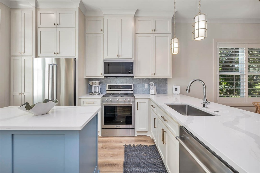 716-718 Beachview Drive North Jekyll Island, GA 31527 - Photo 11 of 92