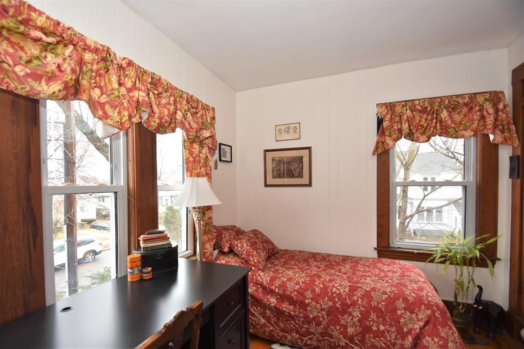 44 Thaxter Road Newton, MA 02460 - Photo 14 of 24