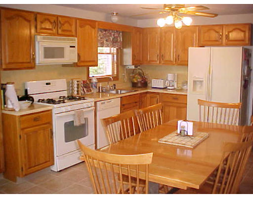 1 Barrows Road Worcester, MA 01609 - Photo 4 of 5 Gallery Image 4