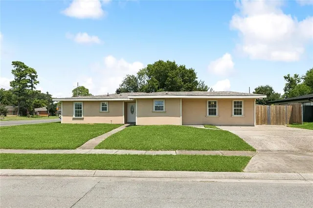 $203,000 | 10101 Dreux Avenue, New Orleans, LA 70127