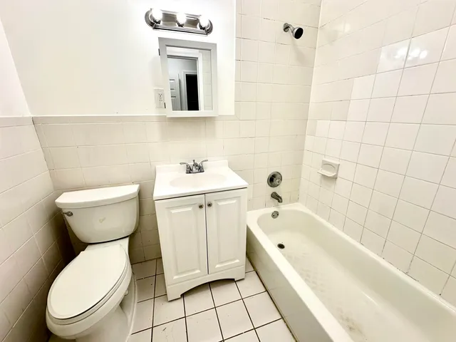 $1,599 | 31-33 Tillinghast Street, Unit 3, Newark, NJ 07108