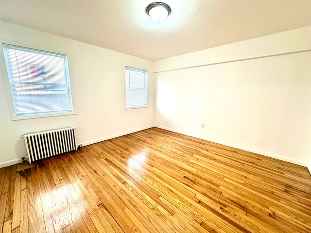 $1,599 | 31-33 Tillinghast Street, Unit 3, Newark, NJ 07108