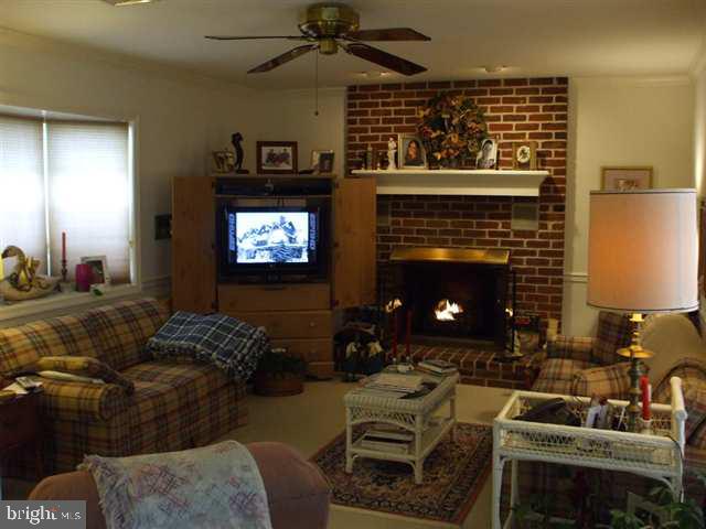 511 Rupley Road Camp Hill, PA 17011 - Photo 4 of 11 Gallery Image 4