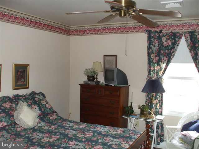 511 Rupley Road Camp Hill, PA 17011 - Photo 8 of 11 Gallery Image 8