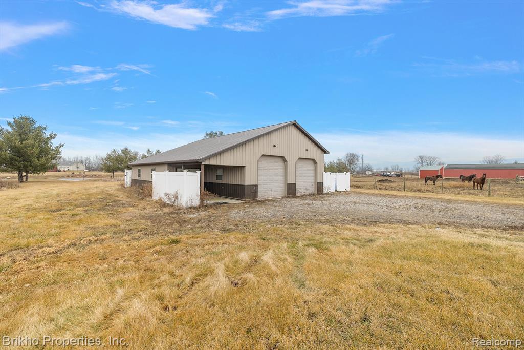 10804 Lambs Road Memphis, MI 48041 - Photo 12 of 62