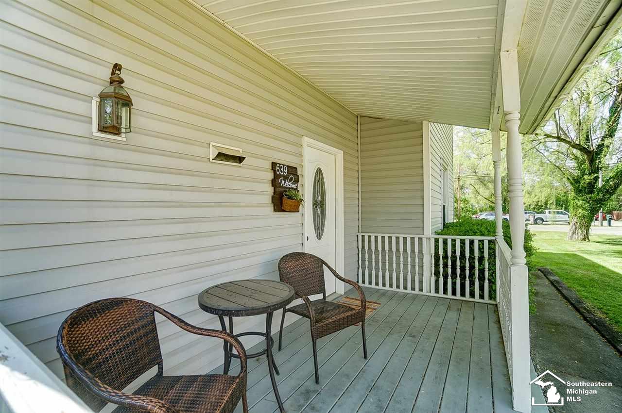 639 West Temperance Road Temperance, MI 48182 - Photo 5 of 32 Gallery Image 5